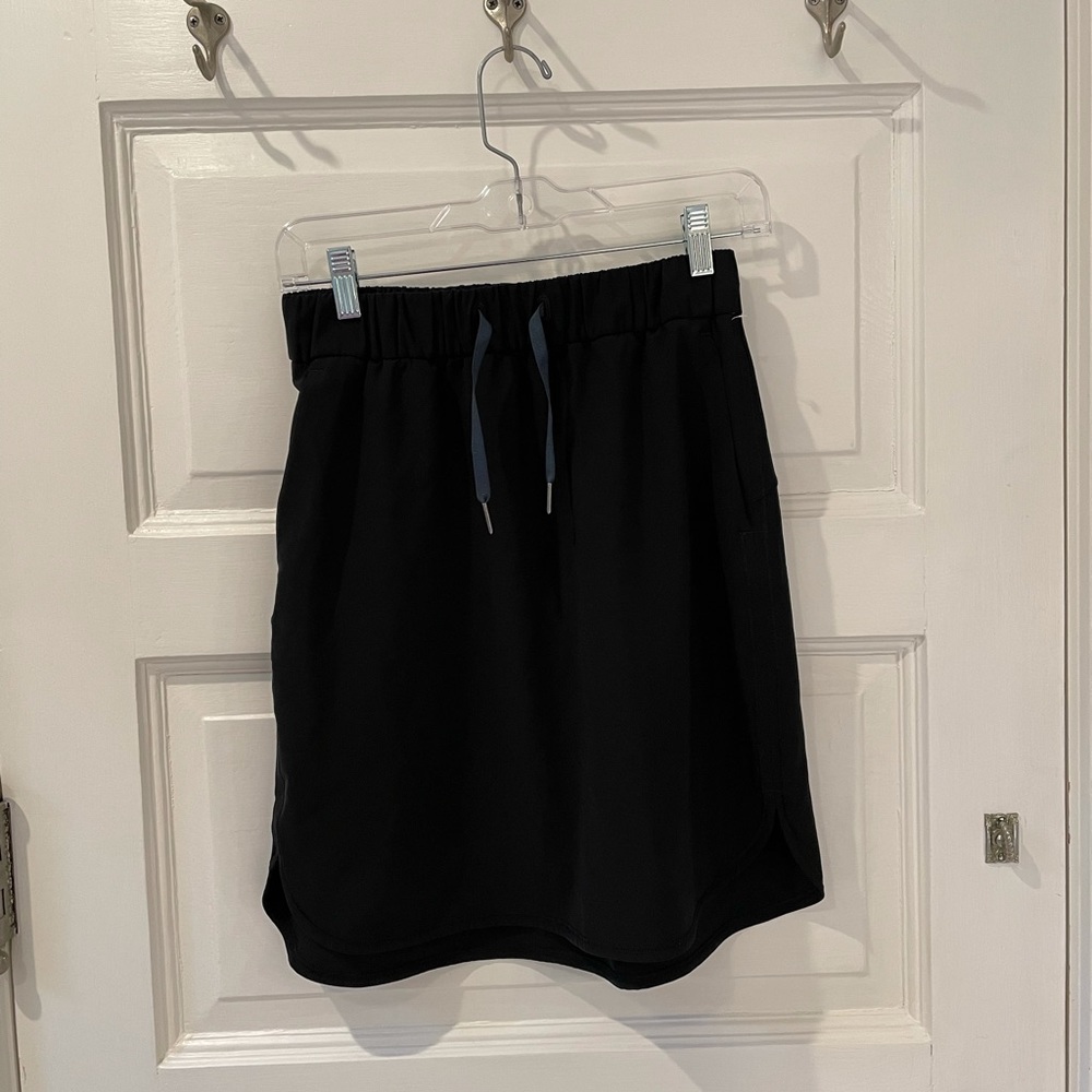 Athlete skirt never worn!